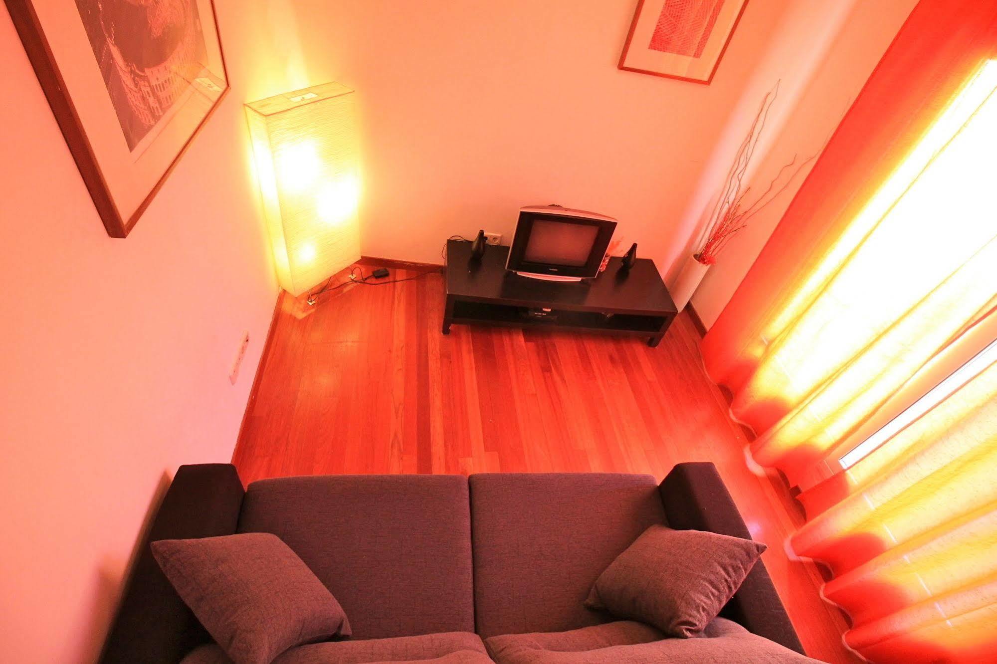 Prado Apartments マドリード エクステリア 写真